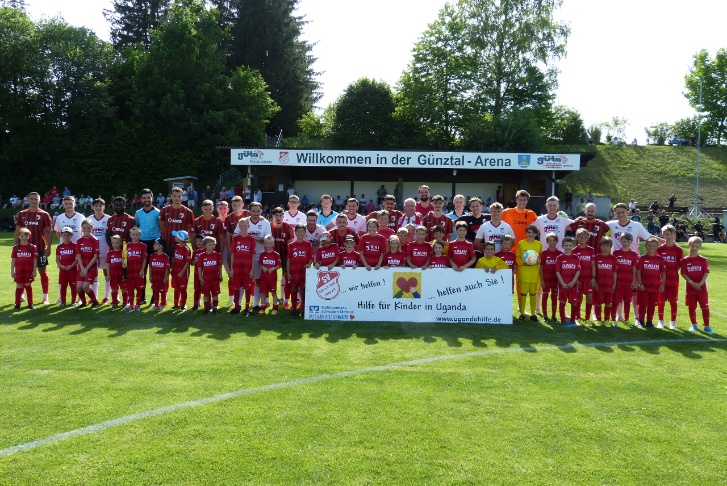 2022-Mannschaftsfoto Benefizspiel Egg Augsburg